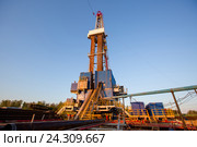 Нефтяная вышка. Республика Татарстан. Стоковое фото, фотограф Зайцев Алексей / Фотобанк Лори