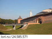 Вход в Новгородский Детинец (2014 год). Редакционное фото, фотограф Самохвалов Артем / Фотобанк Лори