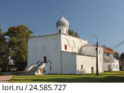 Церковь Успения на Торгу (г. Великий Новгород) (2014 год). Стоковое фото, фотограф Самохвалов Артем / Фотобанк Лори