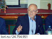 Виктор Александрович Семёнов, председатель Комитета ТПП РФ по предпринимательству в агропромышленной сфере, бывший министр сельского хозяйства и продовольствия РФ (1998—1999) (2016 год). Редакционное фото, фотограф Александр Замараев / Фотобанк Лори