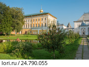 Владычий двор Ростовского кремля. Ростов Великий (2016 год). Редакционное фото, фотограф Pukhov K / Фотобанк Лори