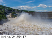 Чернышевская ГЭС. Западная Якутия. Сброс воды. Лето. Стоковое фото, фотограф Оксана Владимировна Грачева / Фотобанк Лори