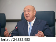 XI Международный конгресс по репродуктивной медицине. Директор ФГБУ «Научный Центр Акушерства гинекологии и Перинатологии» им. академика В.И. Кулакова Геннадий Сухих (2017 год). Редакционное фото, фотограф Александр С. Курбатов / Фотобанк Лори