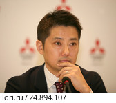 Пресс-конференция официального дистрибьютора автомобилей Mitsubishi на территории России -компании «ММС Рус» (Mitsubishi Motors). Президент и исполнительный директор ООО «ММС Рус» Накамура Наоя. (2017 год). Редакционное фото, фотограф Александр С. Курбатов / Фотобанк Лори