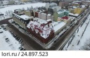 Центральная часть города Выборг с проспектом Ленина и Рыночной площадью. Снижение камеры (2017 год). Редакционное видео, видеограф Кекяляйнен Андрей / Фотобанк Лори