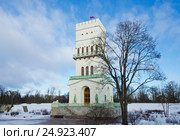 Павильон "Белая башня" в Александровском парке зимой, Пушкин, Санкт-Петербург (2017 год). Редакционное фото, фотограф Алина Сбитнева / Фотобанк Лори