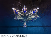 Underwater view of Synchronized Swimming (2017 год). Редакционное фото, фотограф Некрасов Андрей / Фотобанк Лори