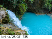 Kawasan Falls on Cebu island in Philippines. Стоковое фото, фотограф Ершов Максим / Фотобанк Лори