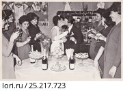 Свадьба, 1970 год. Редакционное фото, фотограф Илюхина Наталья / Фотобанк Лори