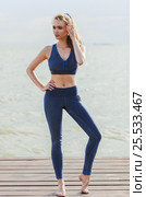 Beauty in fitness wear. Стоковое фото, фотограф Алена Роот / Фотобанк Лори