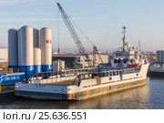 Судно снабжения Kylie Williams в Port Fourchon (2017 год). Редакционное фото, фотограф Алексей Шматков / Фотобанк Лори