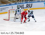 V. Leschenko (27) vs A. Ugolnikov (13) (2016 год). Редакционное фото, фотограф Alexander Mirt / Фотобанк Лори