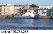 Четырехпалубный двухвинтовой буксир-толкач "ОТ-2032" (Тип ОТ-2000, проект 428.1) (2016 год). Редакционное видео, видеограф Сергей Дубров / Фотобанк Лори