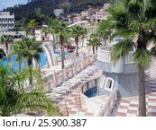 Аквапарк. Mediteran Conference & Spa Resort and Aqua Park 4*. Черногория, Будва (2012 год). Редакционное фото, фотограф Анатолий Заводсков / Фотобанк Лори
