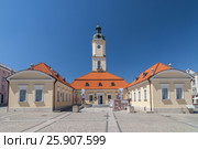 Town Hall at the Kosciuszko Square in Bialystok, Poland. Стоковое фото, агентство BE&W Photo / Фотобанк Лори