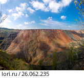 Ore quarry in the city of Krivoi Rog in Ukraine (2017 год). Стоковое фото, фотограф Oleksandr Khalimonov / Фотобанк Лори