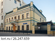Москва. Нащокинский переулок, дом 4. Памятник архитектуры - усадьба архитектора И. И. Поздеева. (2017 год). Редакционное фото, фотограф Татьяна Белова / Фотобанк Лори