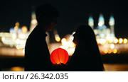 Kazan, Russia, 12 may 2017 - couple in love at festival of water Lanterns on Kazanka. Редакционное видео, видеограф Константин Шишкин / Фотобанк Лори