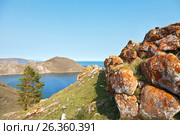 Байкал. Летний пейзаж с видом на Усть-Ангинский залив (2010 год). Редакционное фото, фотограф Виктория Катьянова / Фотобанк Лори
