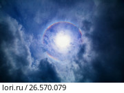 Rainbow Halo around the Sun. Стоковое фото, фотограф Roman Barelko / Фотобанк Лори