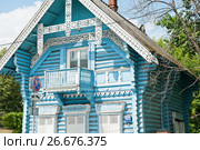 Погодинская изба (фрагмент). Погодинская улица, 12 а. Москва (2017 год). Редакционное фото, фотограф E. O. / Фотобанк Лори
