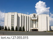 Дом Республики в Саранске (2014 год). Редакционное фото, фотограф Солодовникова Елена / Фотобанк Лори