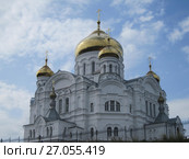 Белого́рский Свято-Никола́евский православно-миссионе́рский мужско́й монасты́рь в Пермском крае (2017 год). Стоковое фото, фотограф Валерий Денисов / Фотобанк Лори