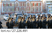Parade of russian special police units in the central square of the city. Редакционное видео, видеограф FotograFF / Фотобанк Лори