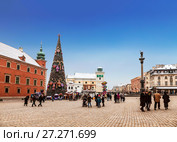 Варшава, Замковая площадь в рождественские праздники, Польша (2014 год). Редакционное фото, фотограф Наталья Волкова / Фотобанк Лори