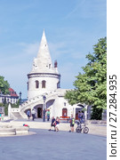 Башня. Рыбацкий бастион (Halaszbastya). Будапешт. Венгрия (2015 год). Редакционное фото, фотограф stargal / Фотобанк Лори