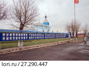 Доска почёта жителей Ужурского района на улице Ленина в Ужуре (2017 год). Стоковое фото, фотограф Светлана Попова / Фотобанк Лори
