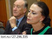 Балерина Майя Плисецкая и композитор Родион Щедрин передают творческие архивы государству (2006 год). Редакционное фото, фотограф Александр С. Курбатов / Фотобанк Лори