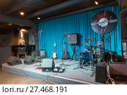 Сцена джазового клуба "EverJazz". Екатеринбург. Россия. Редакционное фото, фотограф Евгений Ткачёв / Фотобанк Лори