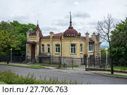 View of old building (2016 год). Стоковое фото, фотограф Юлия Белоусова / Фотобанк Лори