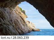 Grottos at coast. Стоковое фото, фотограф Яков Филимонов / Фотобанк Лори