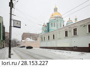 Город Москва, Елоховский собор со стороны улицы Елоховский проезд зимой (2018 год). Редакционное фото, фотограф Дмитрий Неумоин / Фотобанк Лори