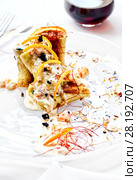 Crepes with prawns and cream cheese sauce. Стоковое фото, фотограф Alexander Tihonovs / Фотобанк Лори