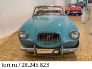 Восстановленный первый спорткар компании Volvo P1900 Sport (Мастерская «Камышмаш») на выставочной экспозиции форума «Коллекции России» в Центральном доме художника (ЦДХ) на Крымском валу, Москва. Март, 2018. Редакционное фото, фотограф Владимир Сергеев / Фотобанк Лори