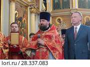 Благочинный Богородского церковного округа протоиерей Марк Ермолаев, произносит речь в Богоявленском соборе города Ногинска 2017 год. Редакционное фото, фотограф Дмитрий Неумоин / Фотобанк Лори