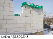Строительство загородного дома из газосиликатного блока. Стоковое фото, фотограф Олег Хархан / Фотобанк Лори