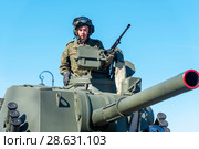 Самоходное артиллерийское орудие 2С23 НОНА-СВК участник парада в День Победы (2018 год). Редакционное фото, фотограф Александр Щепин / Фотобанк Лори