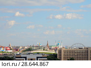 Город и небо. Казань, Татарстан, Россия (2018 год). Стоковое фото, фотограф Вадим Хомяков / Фотобанк Лори