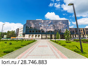 Новосибирский государственный университет (НГУ), новый корпус. Новосибирский Академгородок, Новосибирск, Западная Сибирь, Россия (2018 год). Редакционное фото, фотограф Евгений Мухортов / Фотобанк Лори