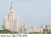 Высотное здание на Котельнической набережной, 1/15, корпус Б (2018 год). Стоковое фото, фотограф Алёшина Оксана / Фотобанк Лори