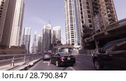 Journey on the roads among the skyscrapers of the fashionable district Dubai Marina stock footage video (2018 год). Редакционное видео, видеограф Юлия Машкова / Фотобанк Лори