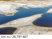Salt on the salt lake in the city of Sol-Iletsk in the Orenburg region of Russia. Стоковое фото, фотограф Акиньшин Владимир / Фотобанк Лори