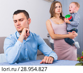 Portrait of quarreled husband and wife. Стоковое фото, фотограф Яков Филимонов / Фотобанк Лори