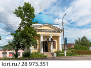 Часовня Иакова Боровичского. Валдай, Новгородская область (2018 год). Редакционное фото, фотограф Александр Щепин / Фотобанк Лори