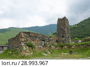 Старинная каменная башня. Аланский Свято-Успенский мужской монастырь, Республика Северная Осетия, посёлок Хидикус (2017 год). Стоковое фото, фотограф Ирина Носова / Фотобанк Лори