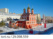 Москва. Собор иконы Божией Матери "Знамение" бывшего Знаменского монастыря на Варварке (2018 год). Стоковое фото, фотограф Елена Коромыслова / Фотобанк Лори